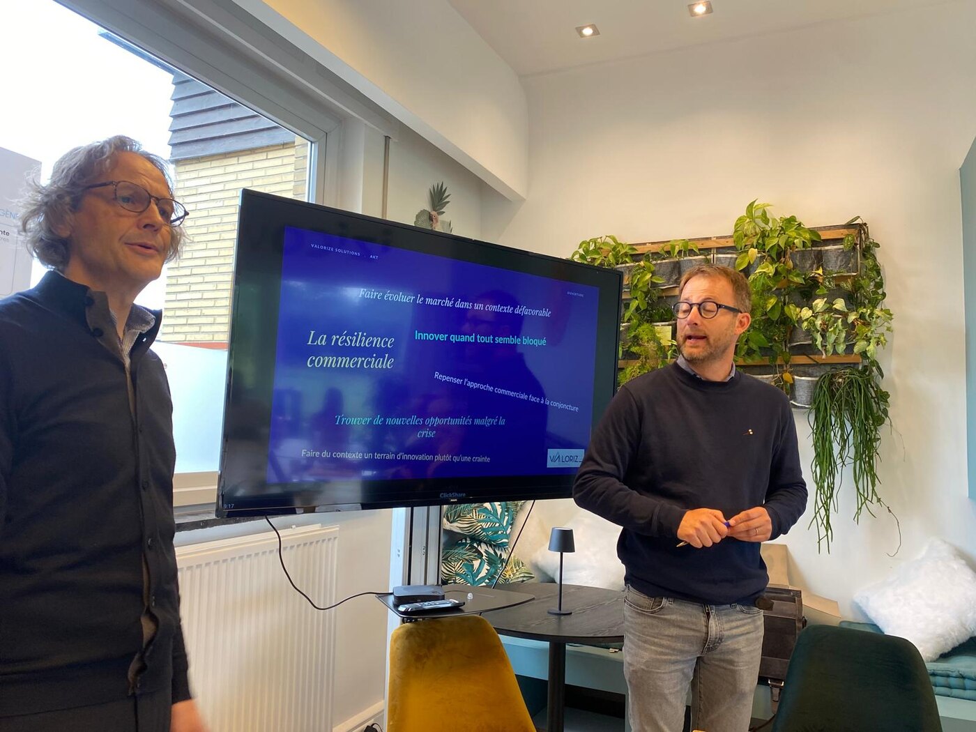 A Valorize Solutions session facilitated by two people, with a co-trainer from the client side, on sales resilience
